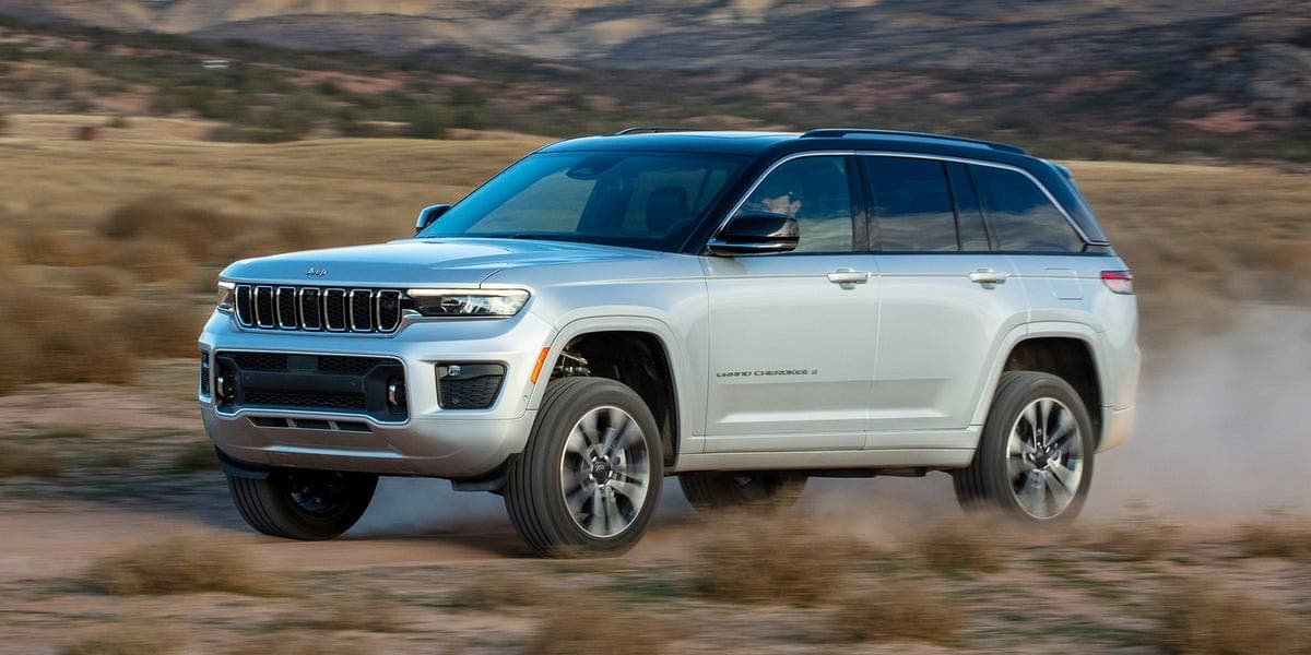 Jeep Recalls 328,381 Grand Cherokees over Detaching Coil Springs