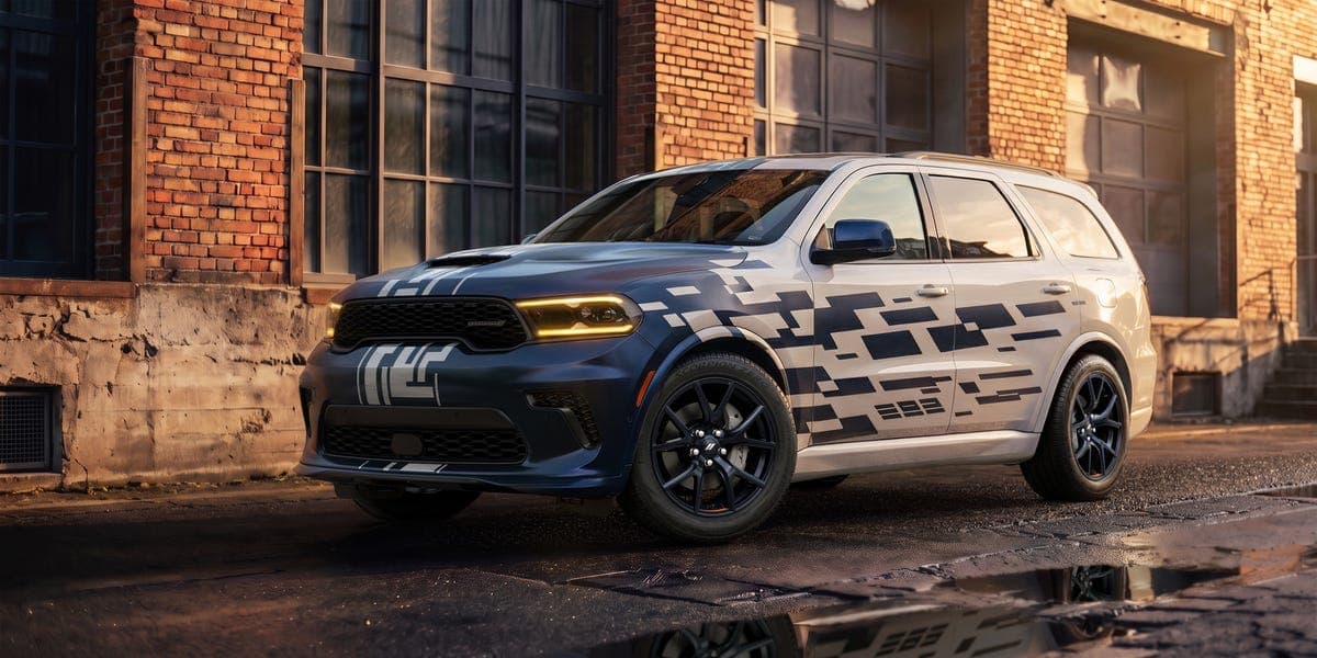 Dodge Shows New Paint Colors and an Eye-Catching Durango Concept
