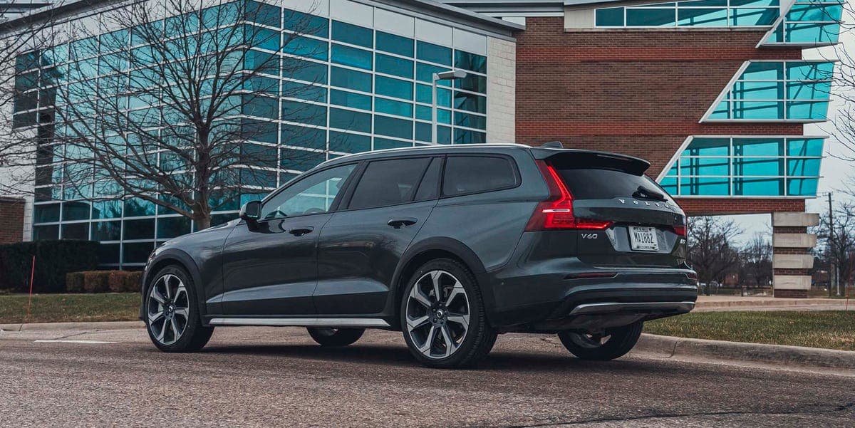 Electric Volvo Sedan and Wagon Could Reportedly Go on Sale in 2028