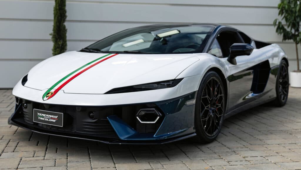 藍寶堅尼 Temerario Tricolore 回歸，性能預期翻倍，面對中國電動車競爭
