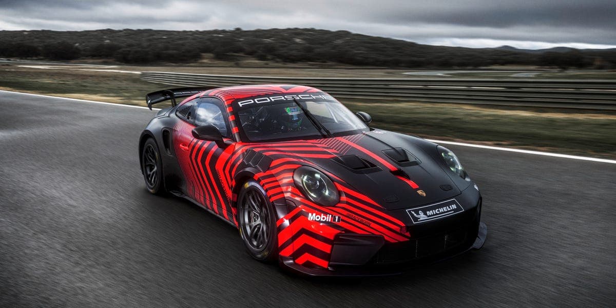 保時捷推出 911 GT4 R 賽車，搭載 4.0 升水平對臥引擎，預計 2027 賽季投入全球 GT4 賽事