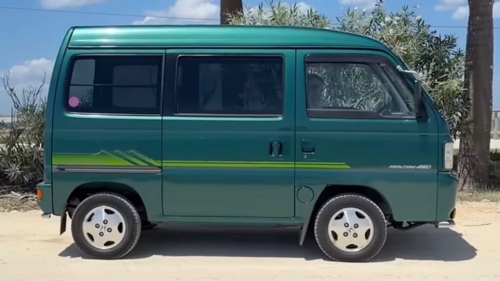 This Honda Kei Van Needs A Lifetime And All Five Gears Just To Hit 60 MPH
