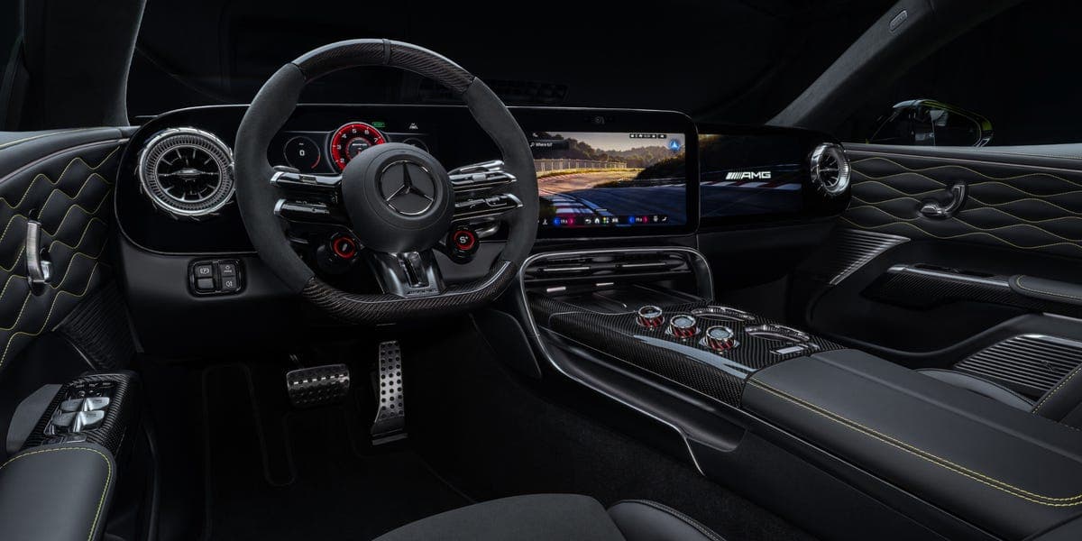 Mercedes-AMG 2027 GT 4-Door 純電轎跑亮相，最大馬力達 1,153 匹