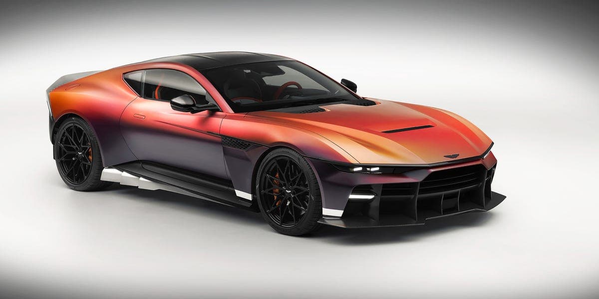 Aston Martin Valen 限量超跑登場，838 匹 V12 引擎驅動，全球僅 150 輛