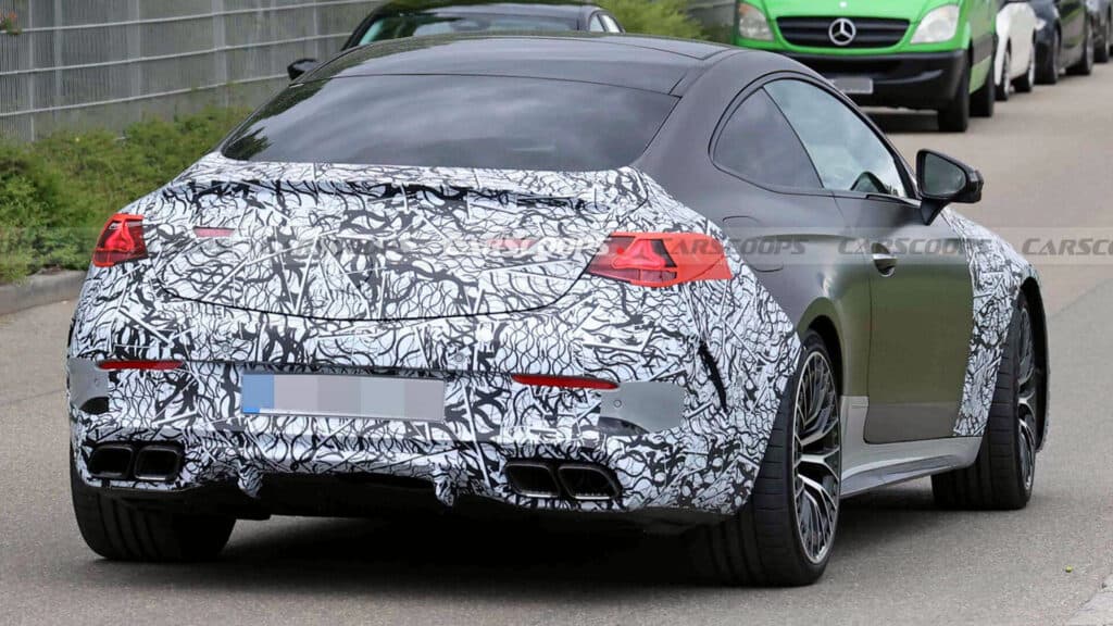 賓士 AMG CLE 63 V8 引擎與 CLA EV 續航里程揭露