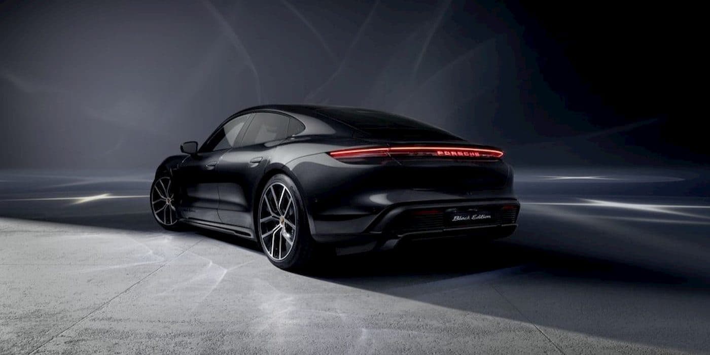 保時捷性能車款比較：MX-5 操控性與 Taycan 2030 年生產策略