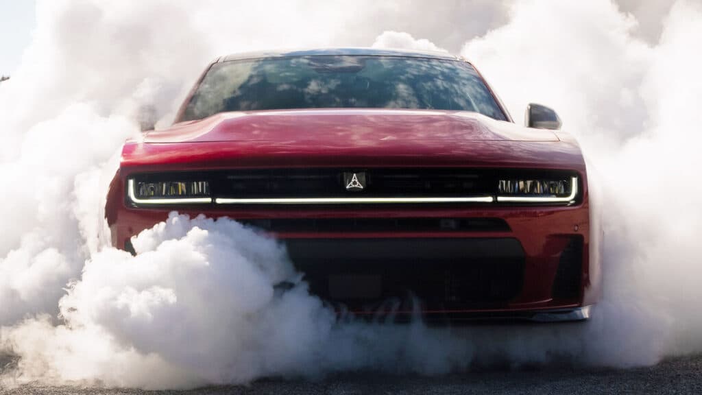 Stellantis 測試 Dodge Charger Daytona 固態電池，歐洲市場計畫與新車發表