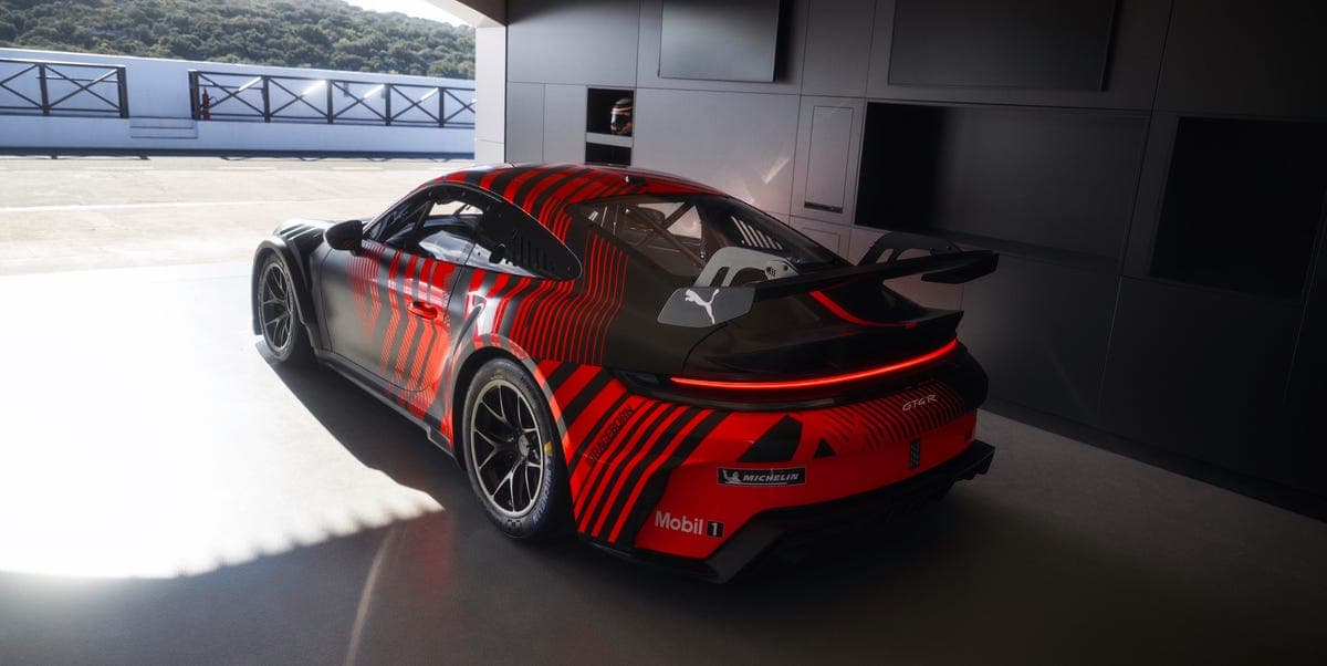 Porsche 911 GT4 R 賽車發表，首度以 911 平台打造，售價 37.55 萬美元