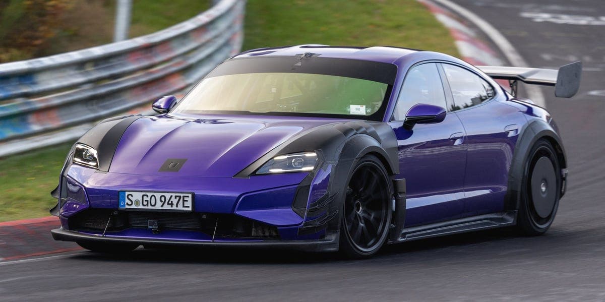 Porsche Announces Manthey Kit Taycan Turbo GT, Laps Nurburgring in 6:55