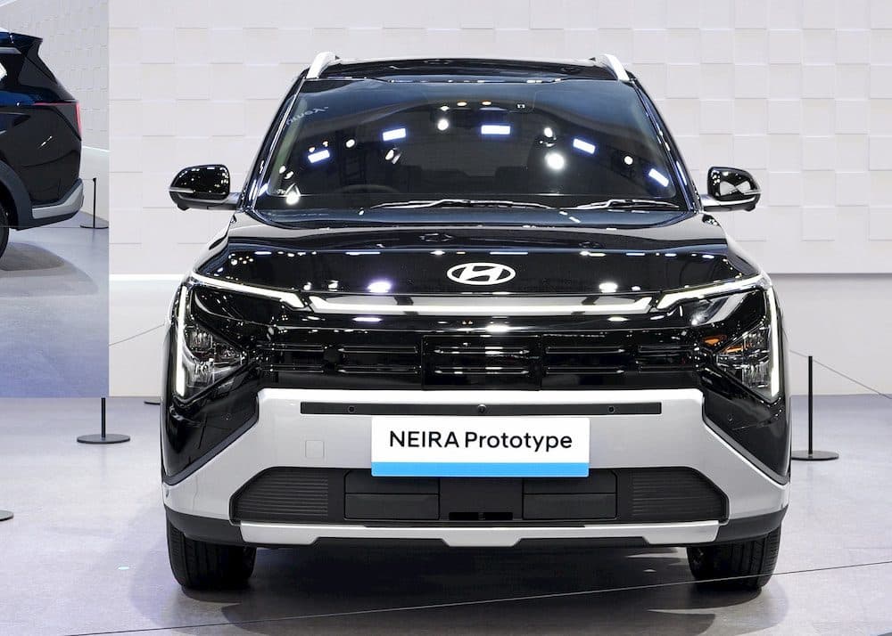 現代汽車 Neira 概念車亮相，預示七人座電動廂型車未來