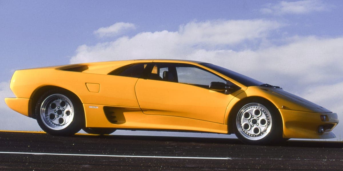 View Photos of the 1992 Lamborghini Diablo