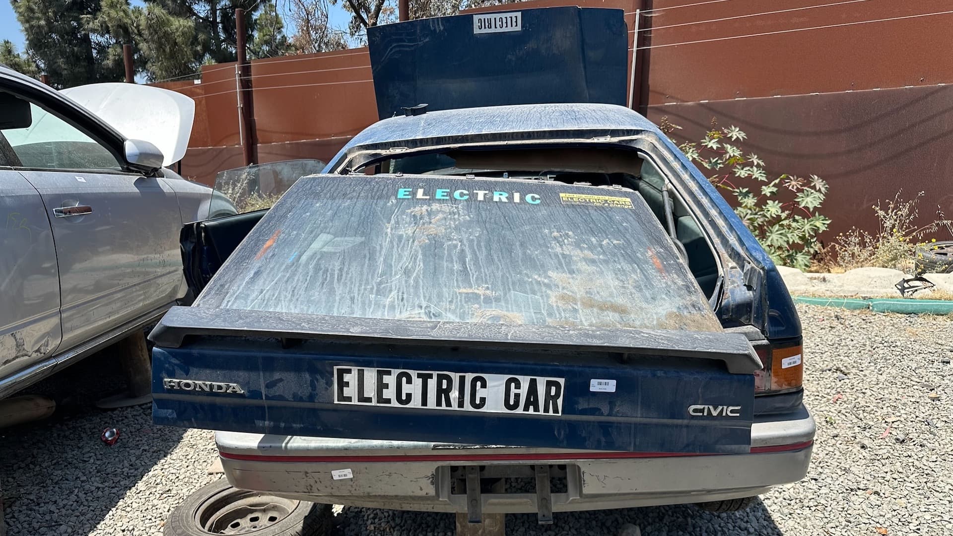 Someone Built an Electric Honda CRX Decades Before Tesla. It Ended Up in a Junkyard