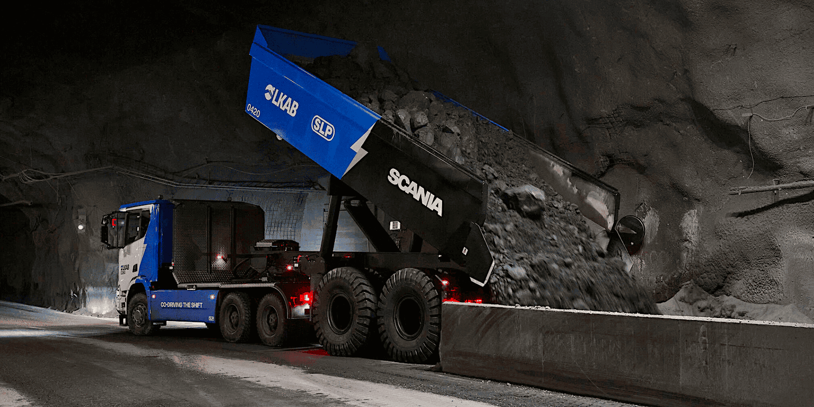 130-ton electric trucks 4,000 feet beneath the surface of the Earth [video]