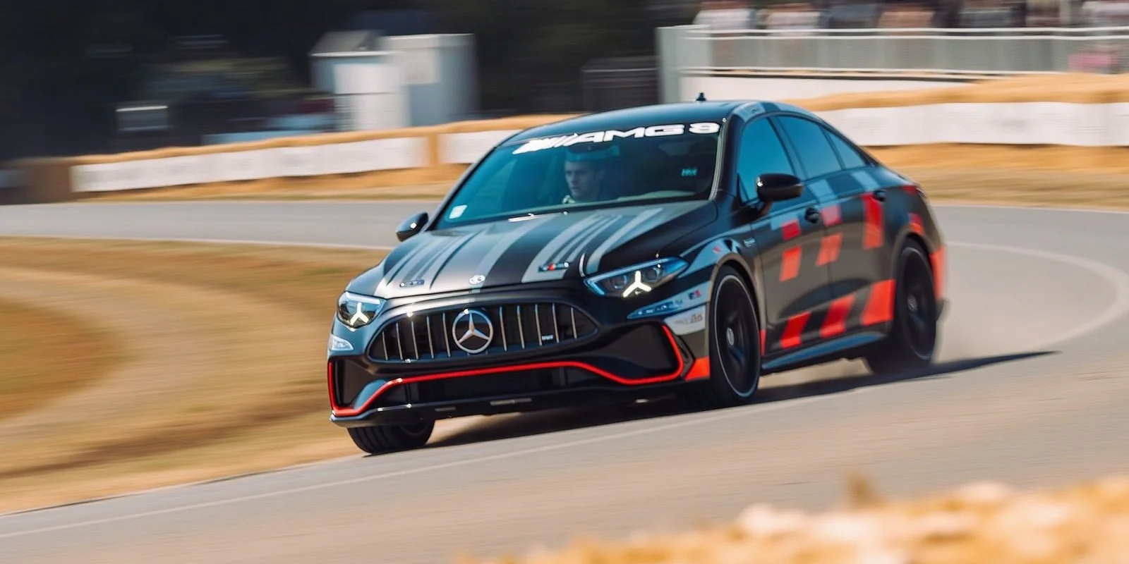 Mercedes-AMG GLC 53 2026年款搭載449匹六缸動力,電動AMG模擬V8聲浪策略揭示