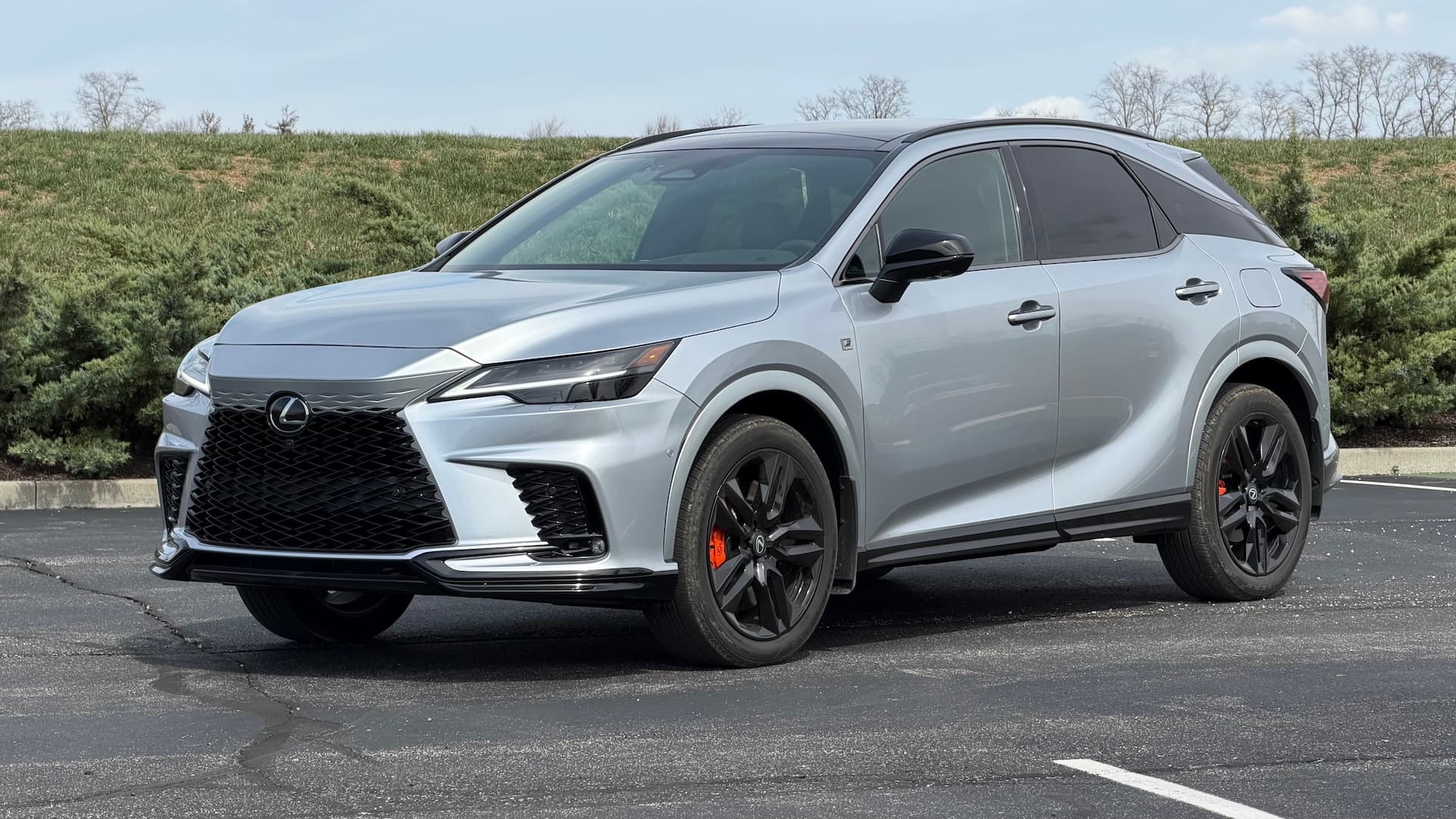 Lexus LFA市值百萬，RX月租£477：新舊車款市場分析