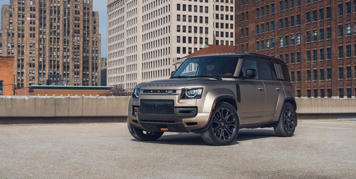 Land Rover 近期動態：逾25萬輛車召回，經典Defender V8推新選項