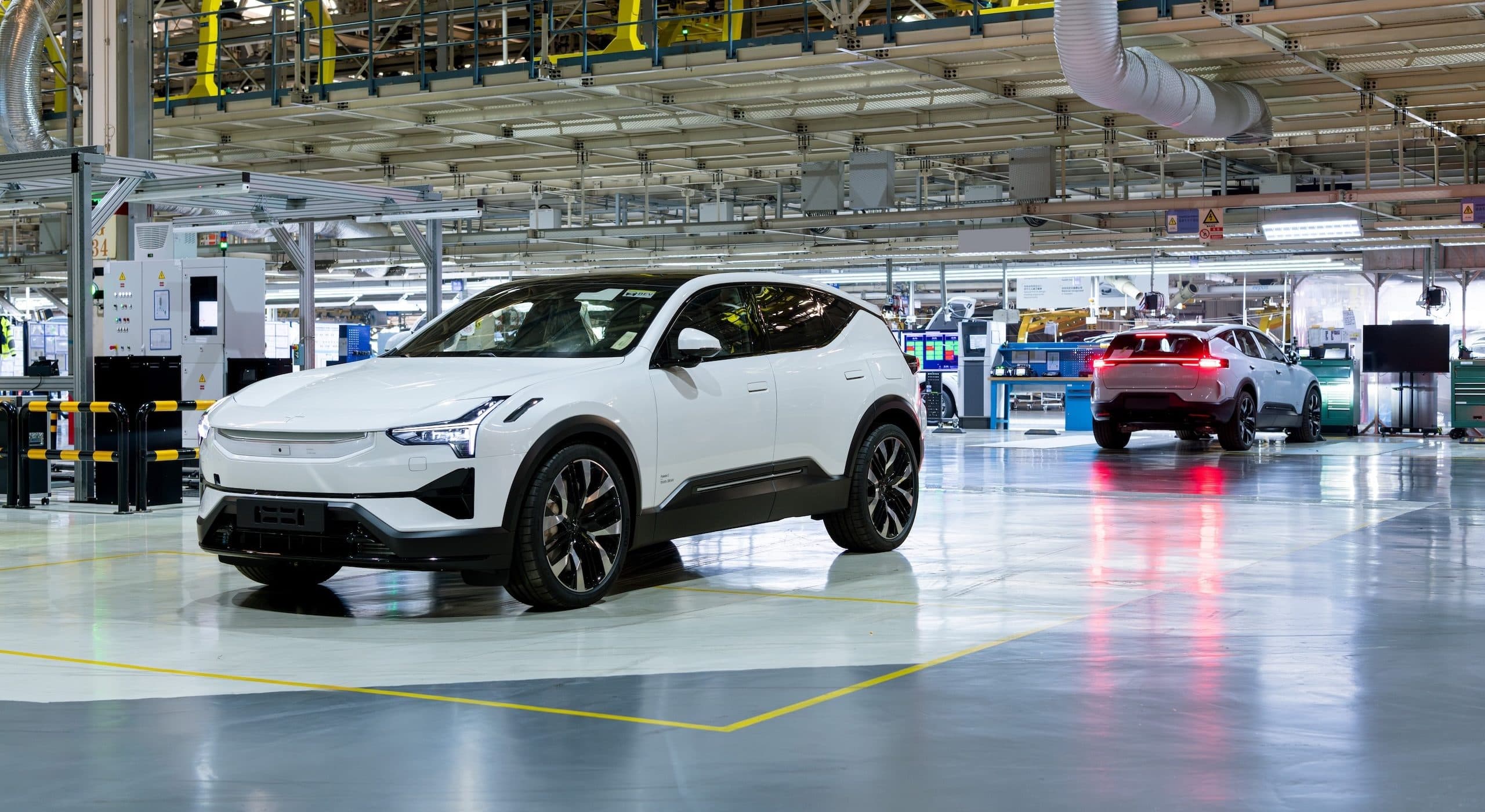 Volvo 全球市場動態：XC40 新年式、充電設施與品牌策略觀察
