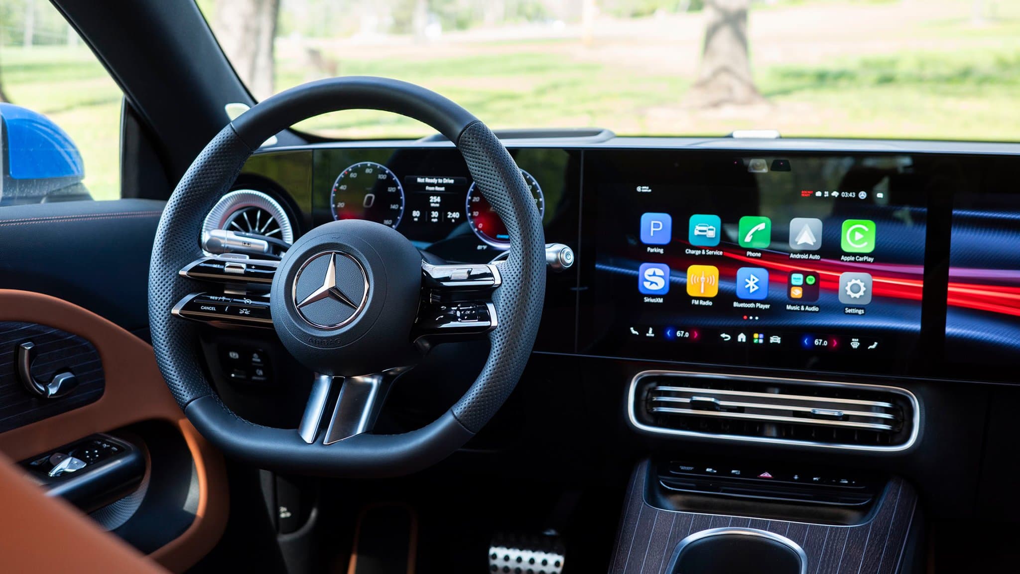 Mercedes-Benz 大規模召回逾31萬輛，銷量下滑8%並調整人機設計
