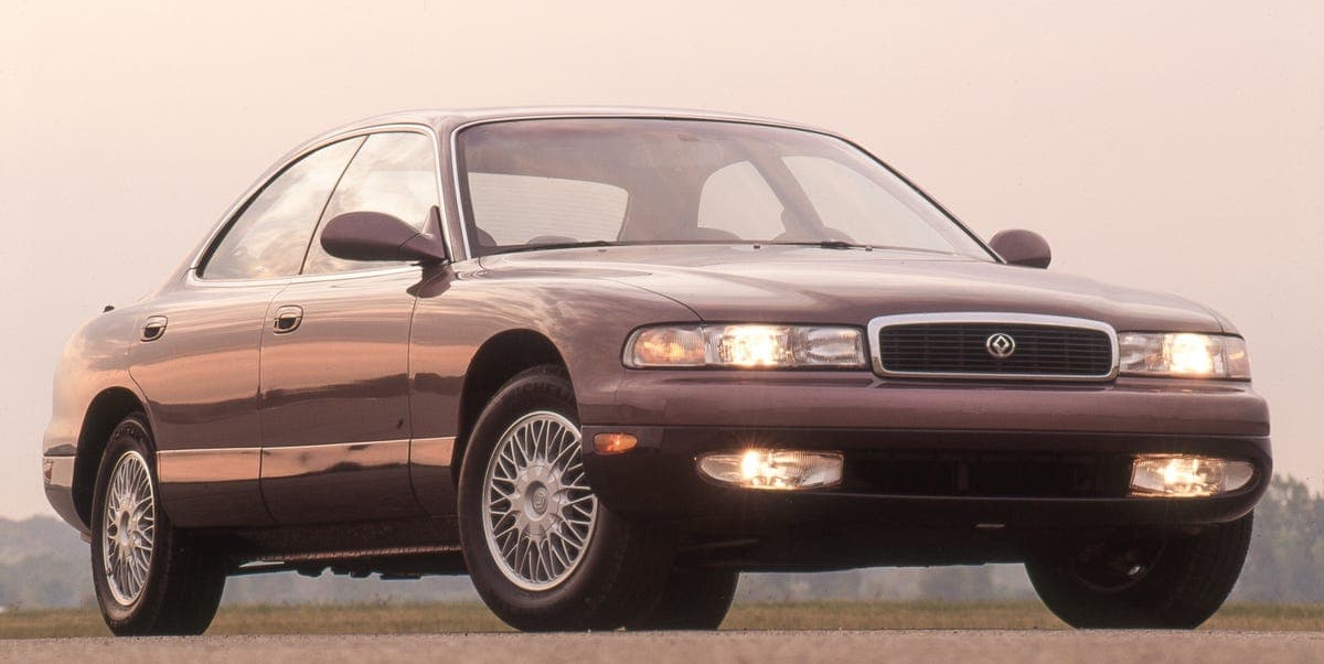 View Photos of the 1992 Mazda 929