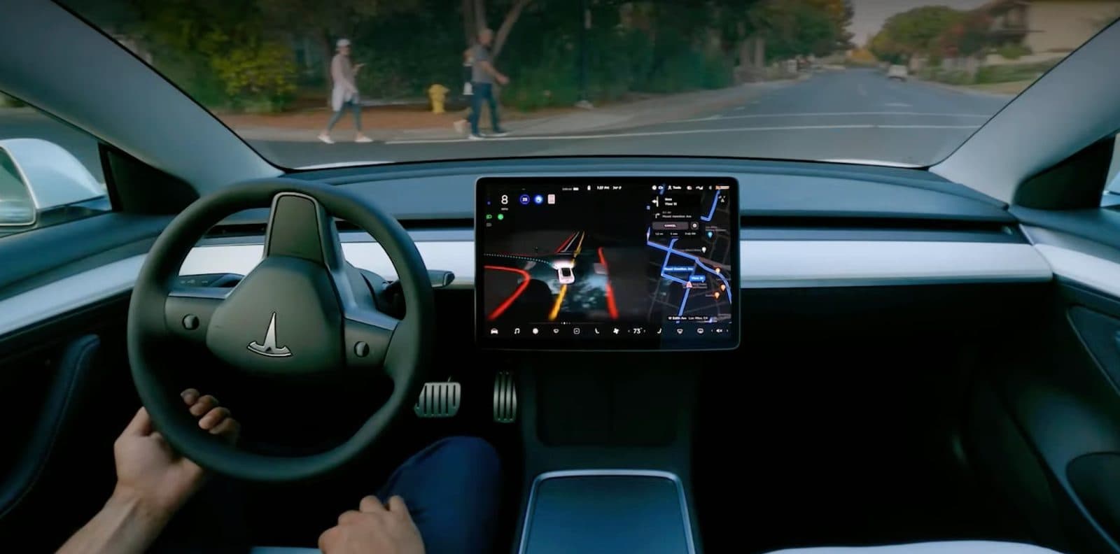 特斯拉2026年Q2交車量年增25%，Robotaxi累積里程破240萬