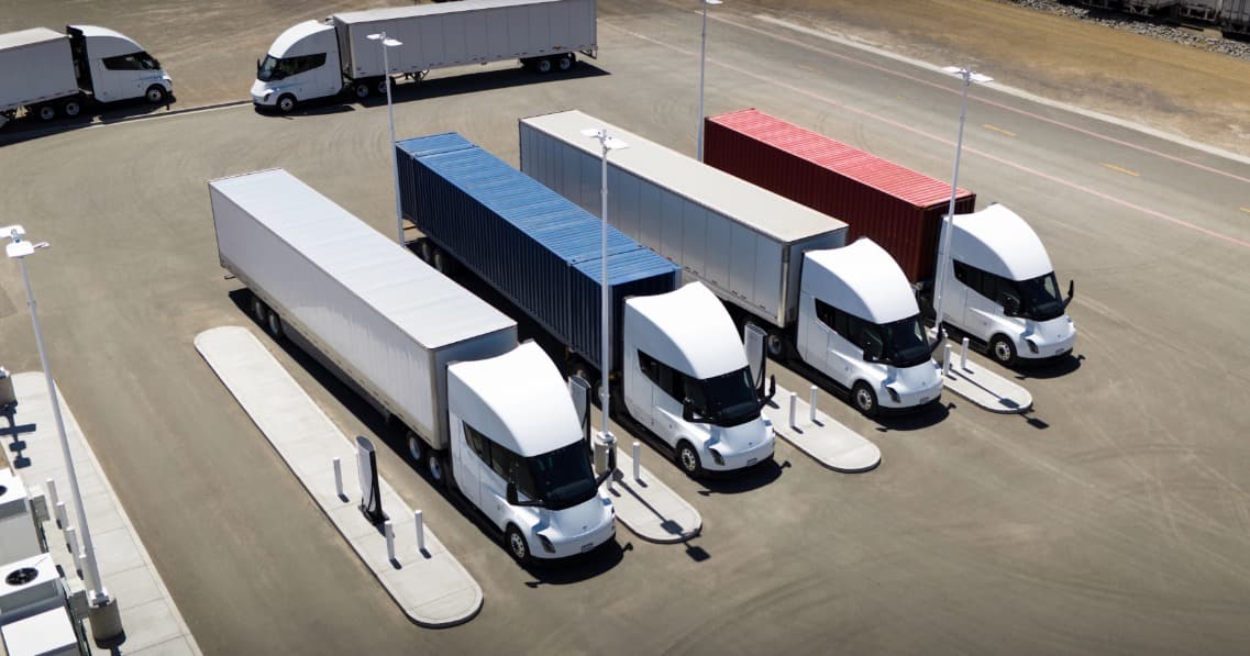 Tesla reveals final Semi specs with two trims ahead of customer deliveries