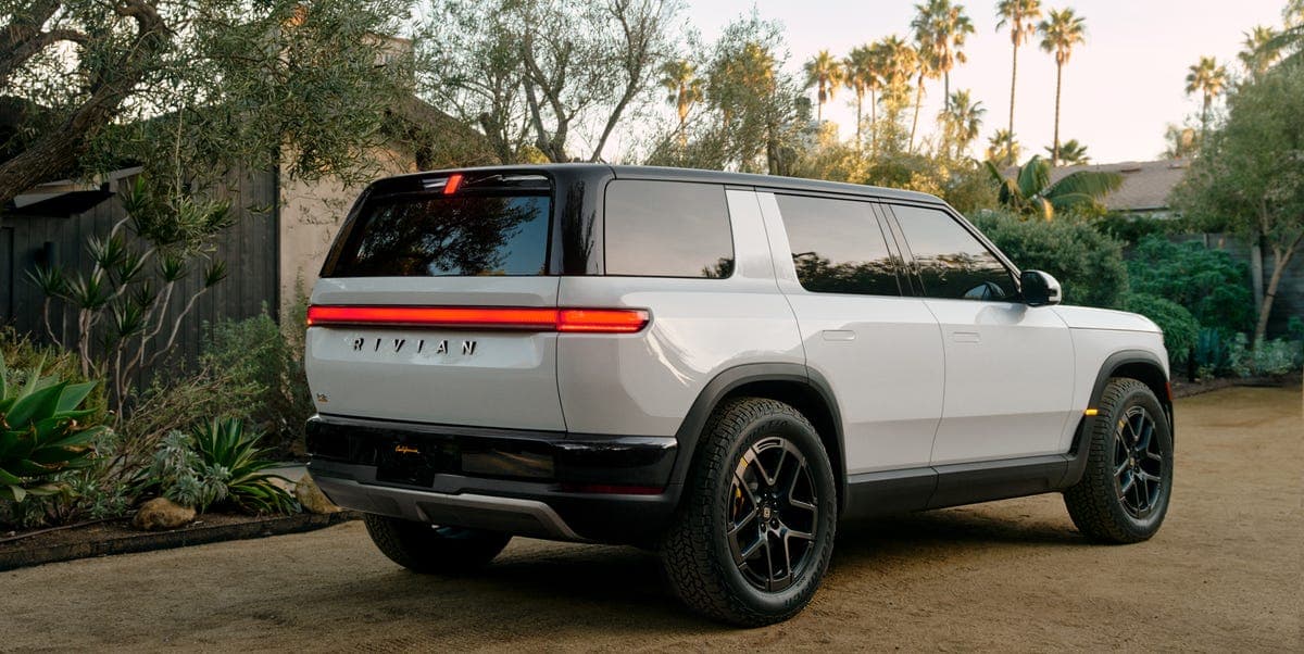 Rivian R2 平台將推出皮卡與性能版，並評估在美自製光達感測器，深化自動駕駛佈局