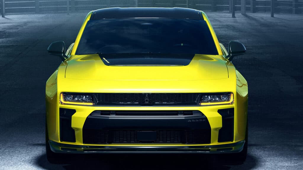 Dodge’s New Charger Super Bee Proves You Don’t Need A V8 To Beat A Hellcat To 60, Just Avoid The 1/4
