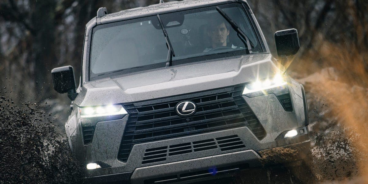 Lexus豪華休旅與房車陣容擴張：2026年起推電動及油電新車