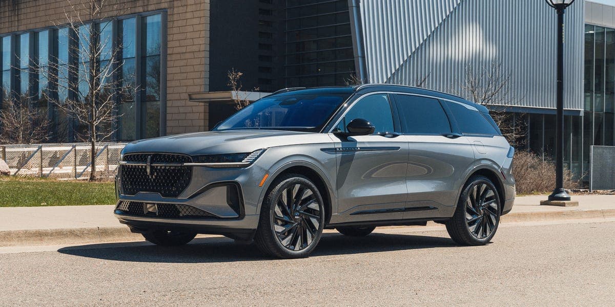 Lincoln to Phase Out Chinese Imports, Expand U.S. Production