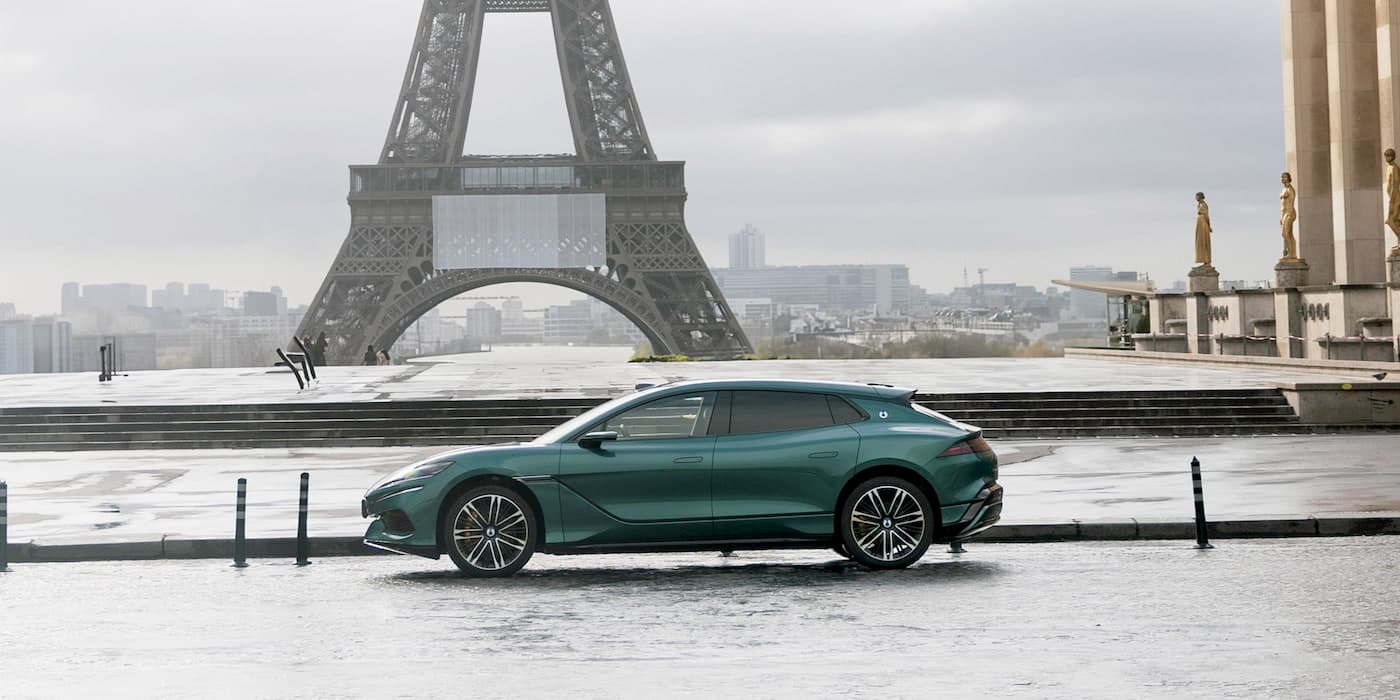 BYD’s 5-minute charging luxury EV is catching on as deliveries top 10,000