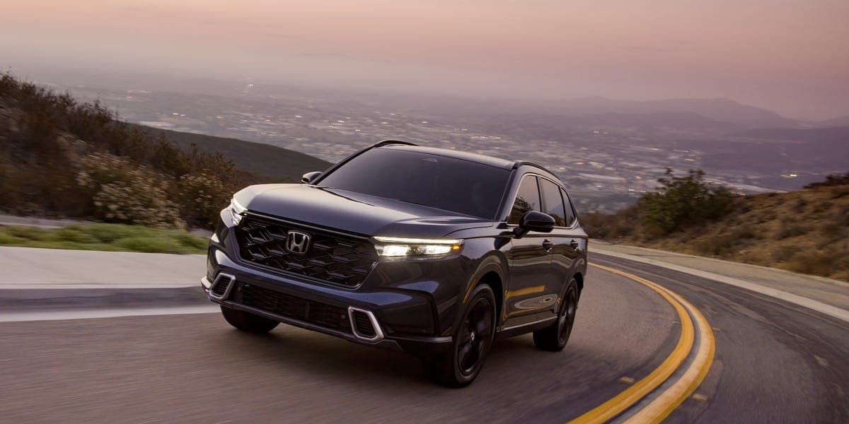 Honda Recalls Thousands of Accords, CR-Vs to Once Again Address Issue of Flying Bottle Caps