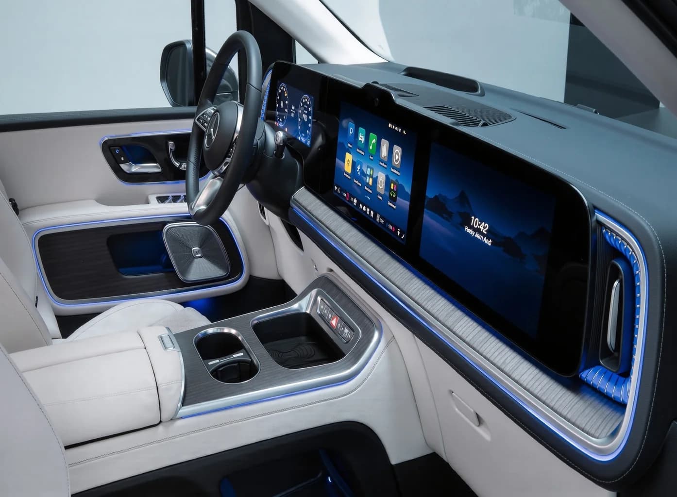 Mercedes-Benz VLE-Class 電動豪華廂型車預計2028年登陸美國,主打S-Class等級內裝